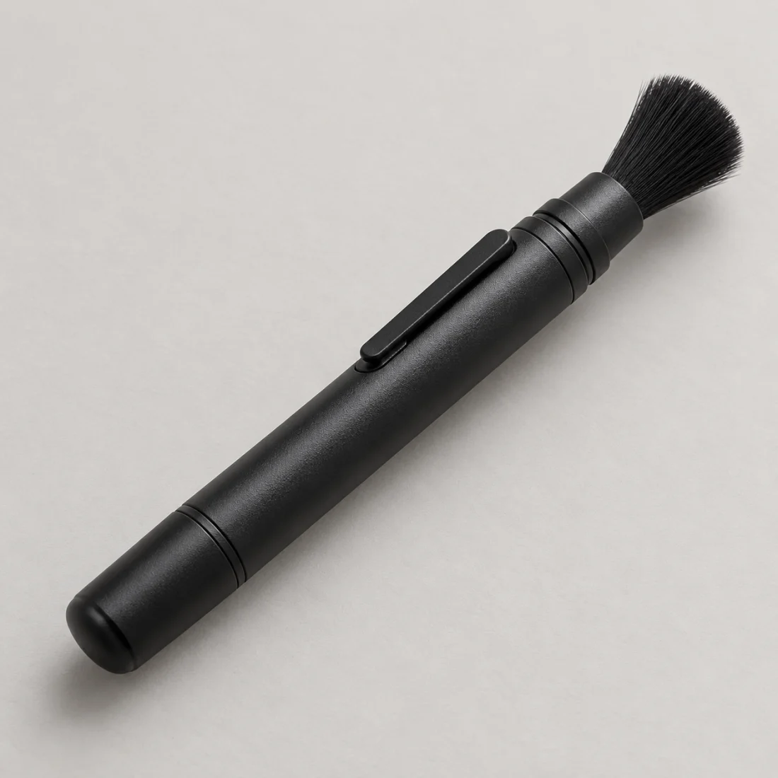 Lens cleaning pen